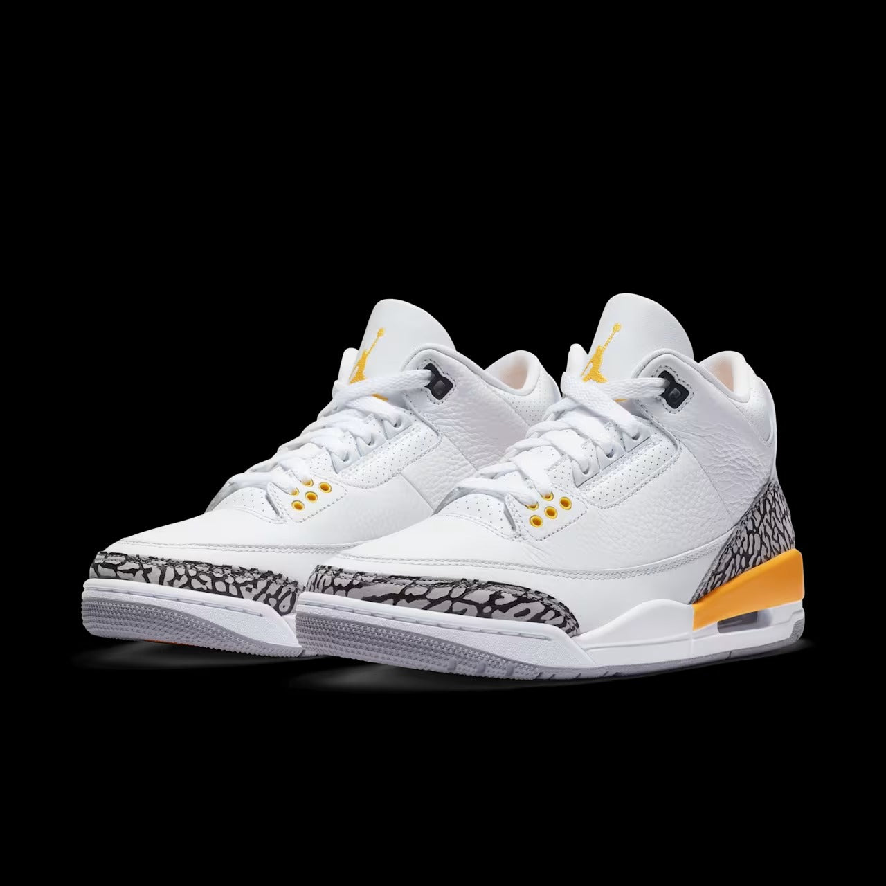 Air Jordan 3 Orange
